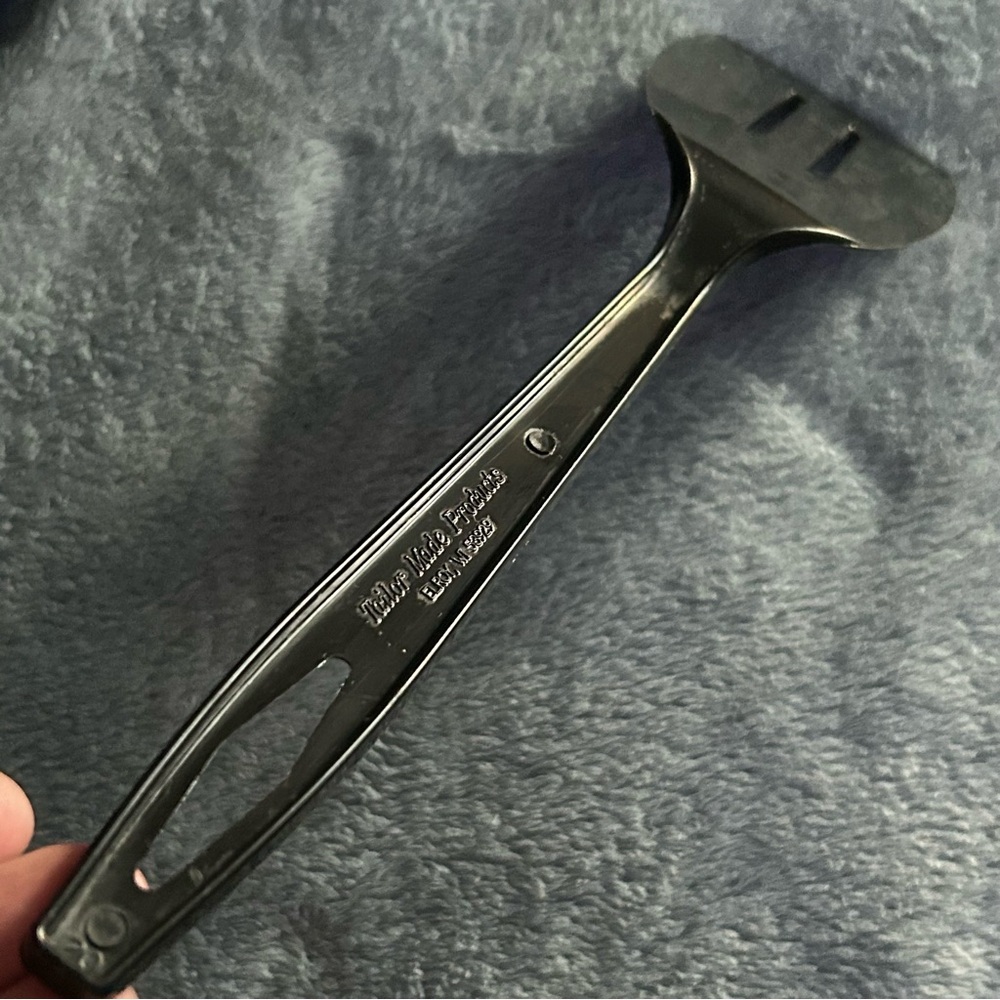 Maid of Honor Slotted Spatula - Picture 4 of 4